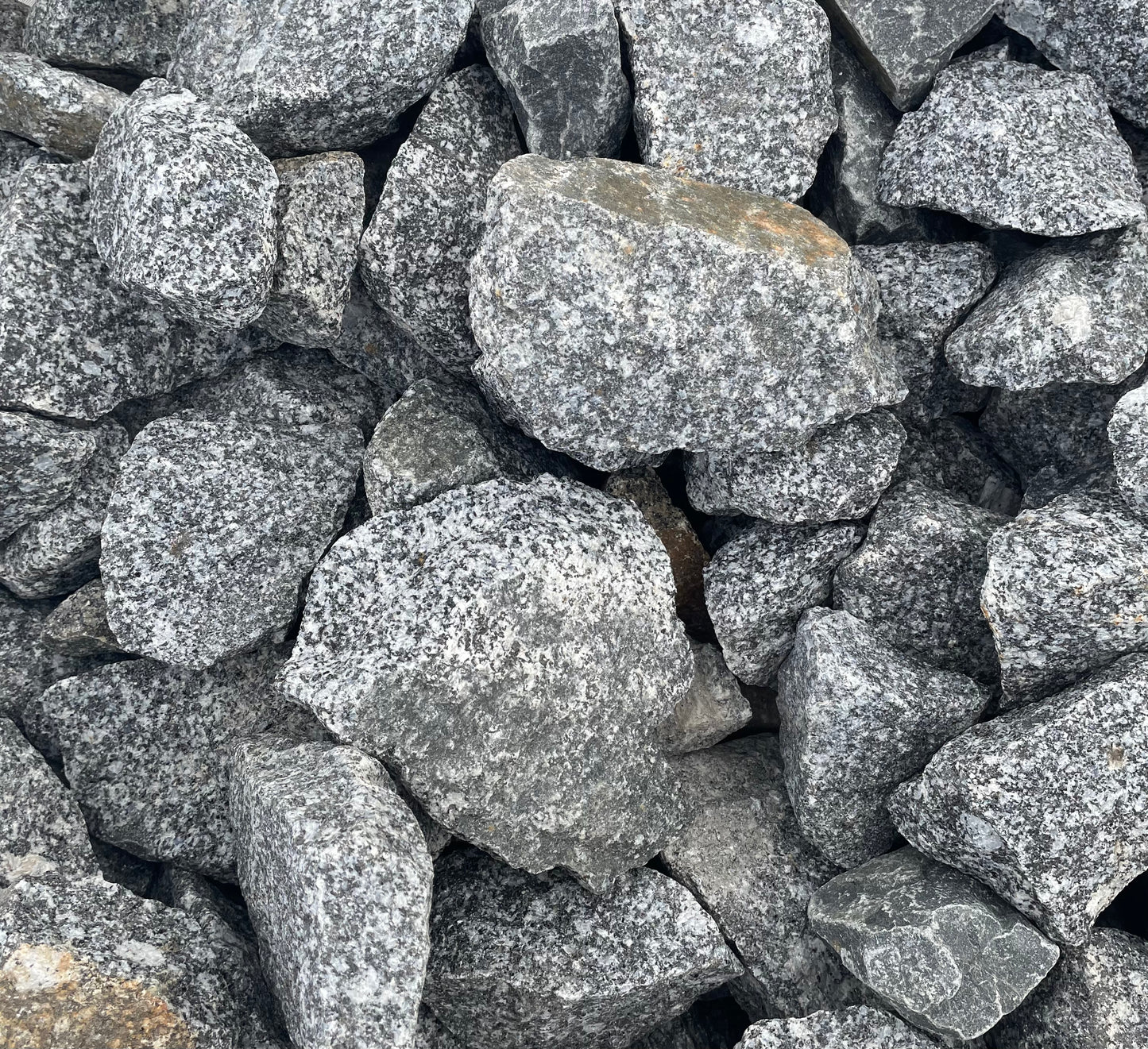 Koristekivet 100-150mm (ratasepeli)